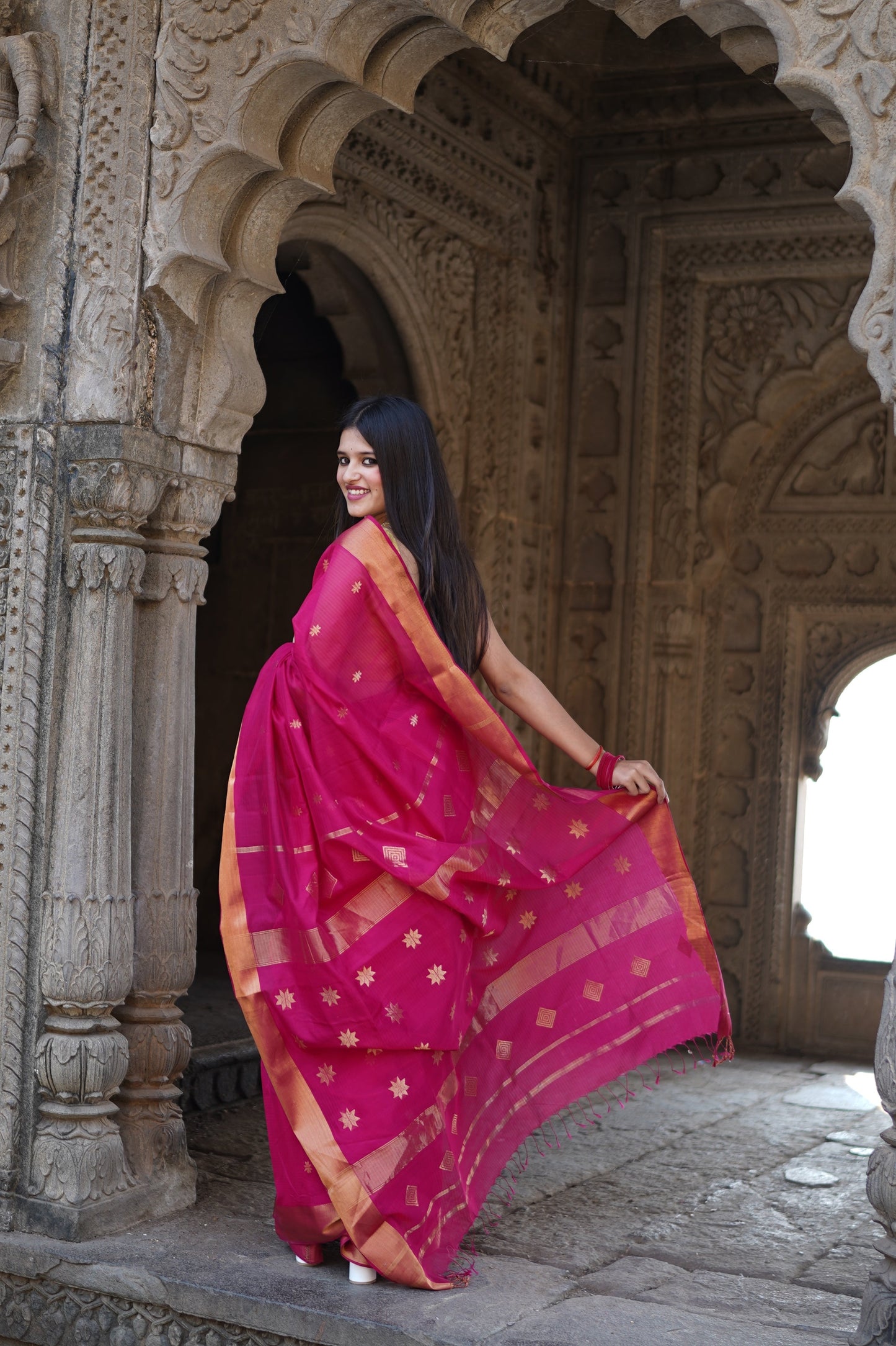Pink Maheshwari Silk Cotton Handloom Saree
