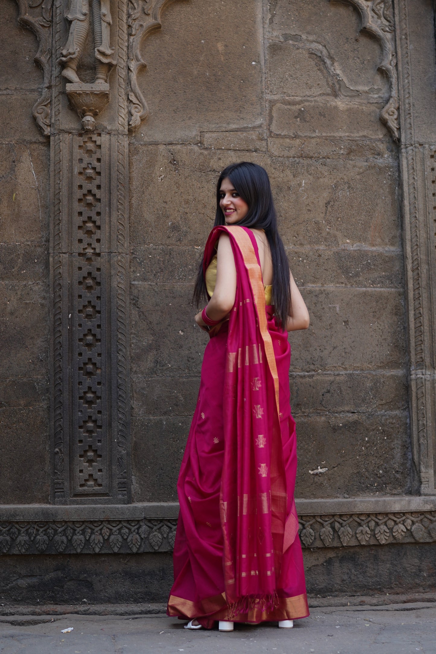 Pink Maheshwari Silk Cotton Handloom Saree