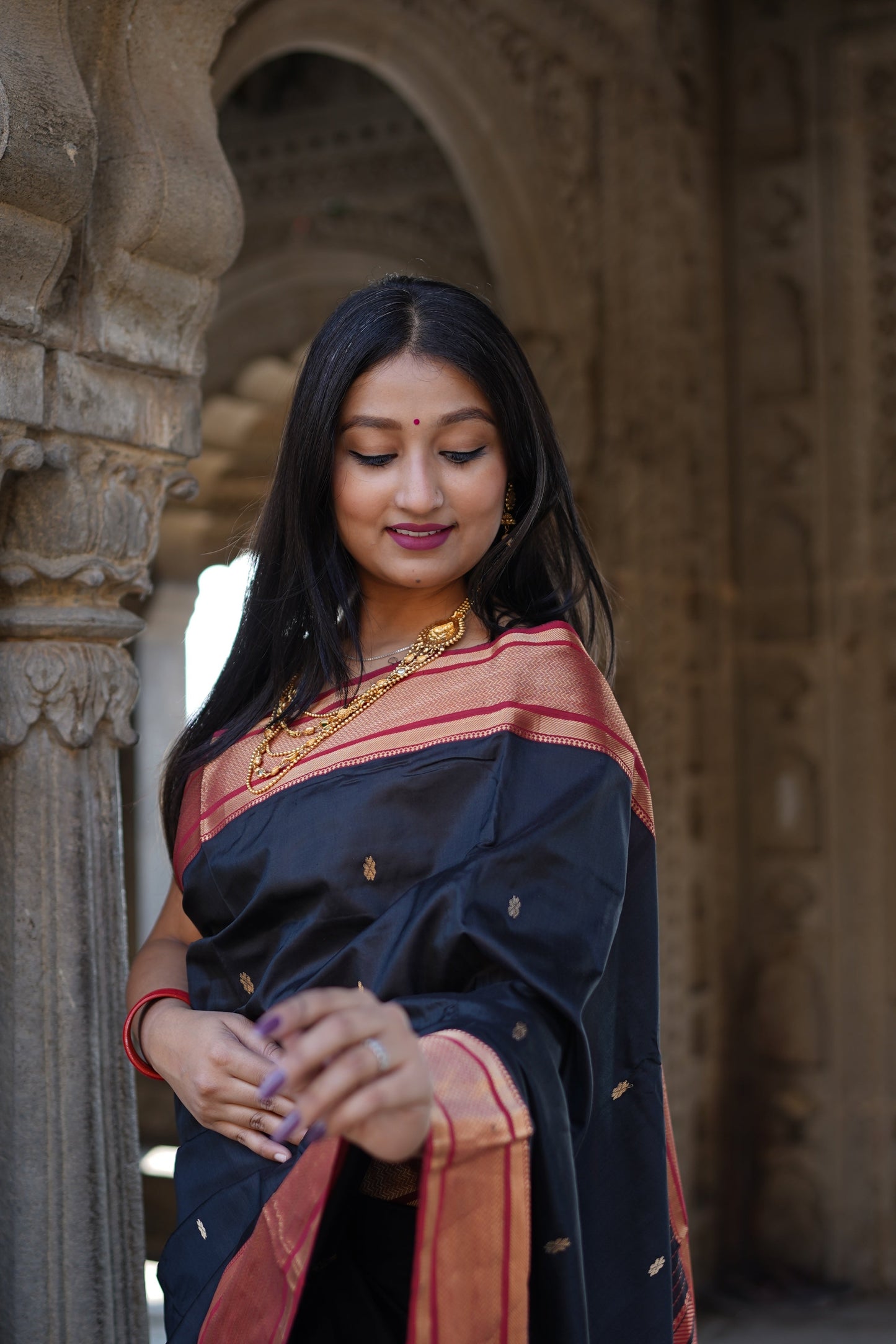 Black Maheshwari Silk Cotton Handloom Saree