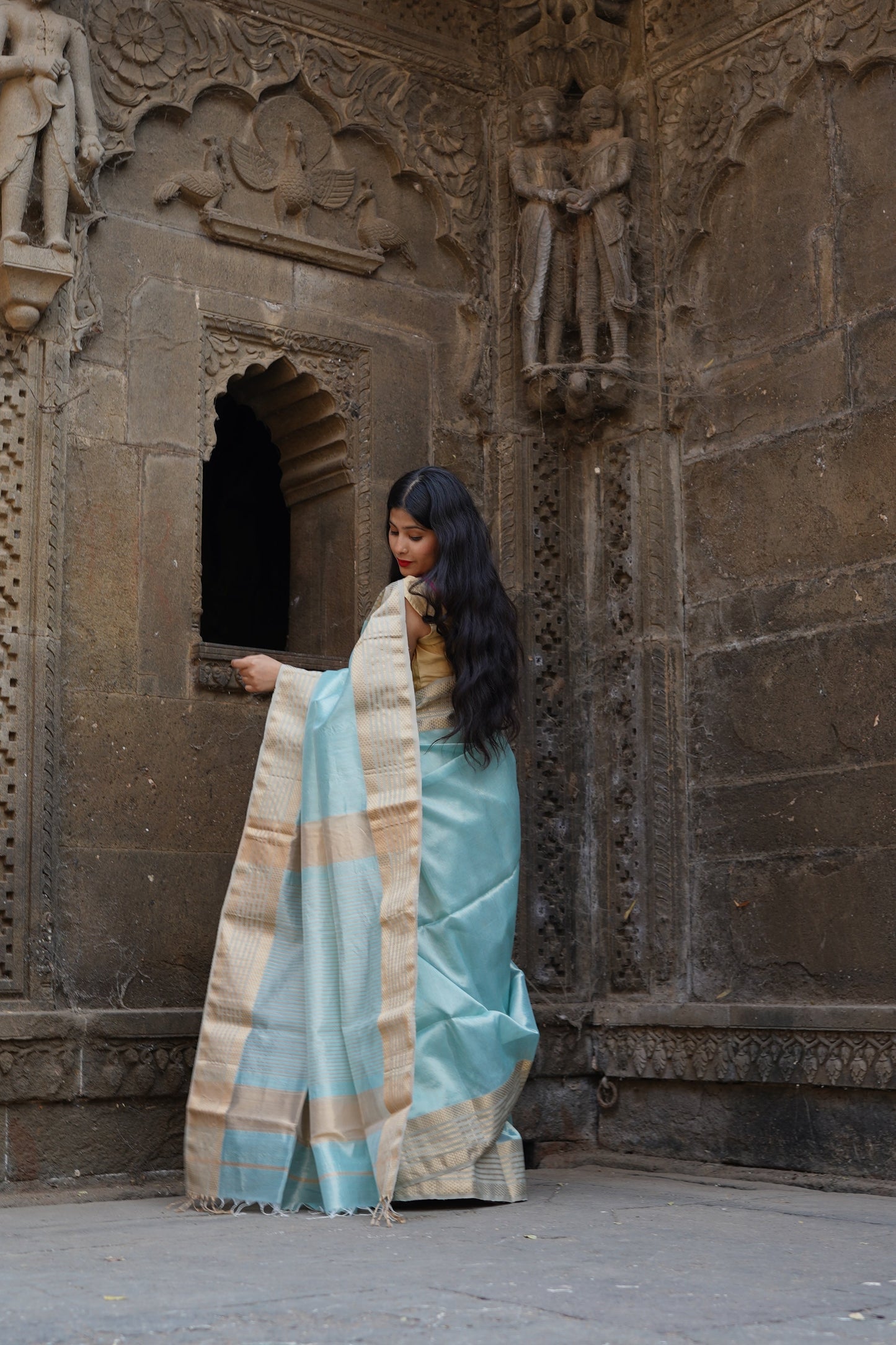 Blue Maheshwari Silk Cotton Handloom Saree