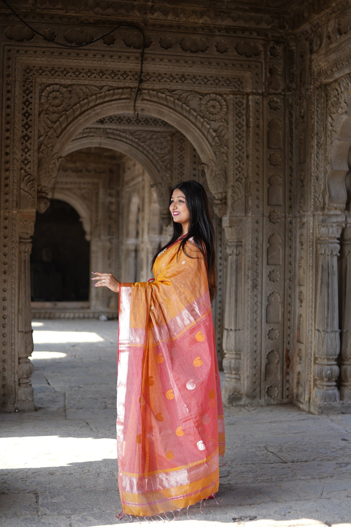 Red and Mustard Maheshwari Silk Cotton Handloom Saree