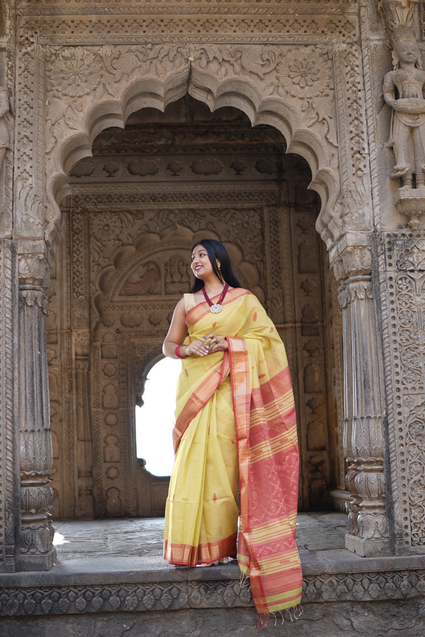 Yellow and Orange Maheshwari Silk Cotton Handloom Saree